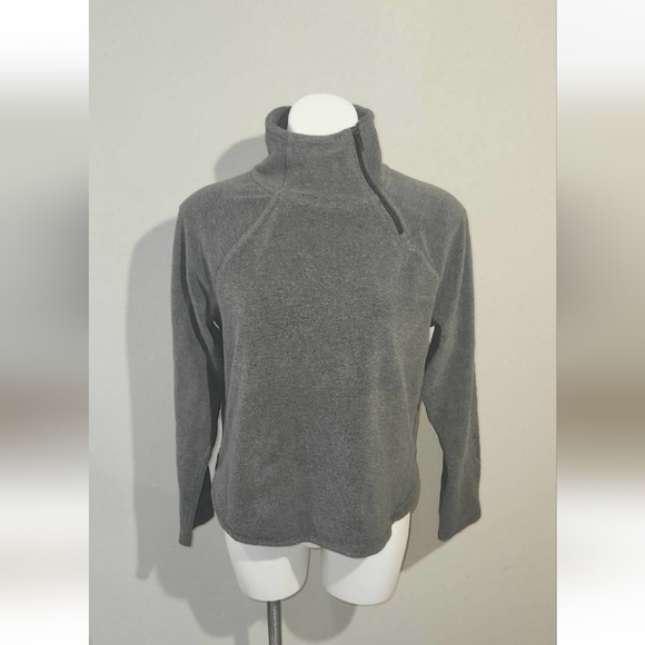 Calvin Klein Tops - Calvin Klein Performance Stretch Dry Sweater Women's Size Medium
